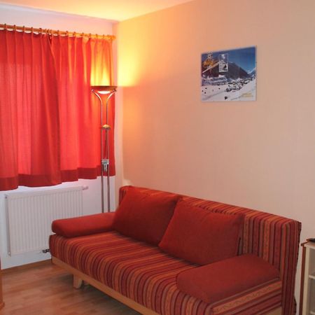 Ferienwohnung Kroessbacher Нойштифт-им-Штубайталь Экстерьер фото