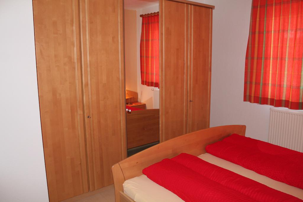 Ferienwohnung Kroessbacher Нойштифт-им-Штубайталь Экстерьер фото