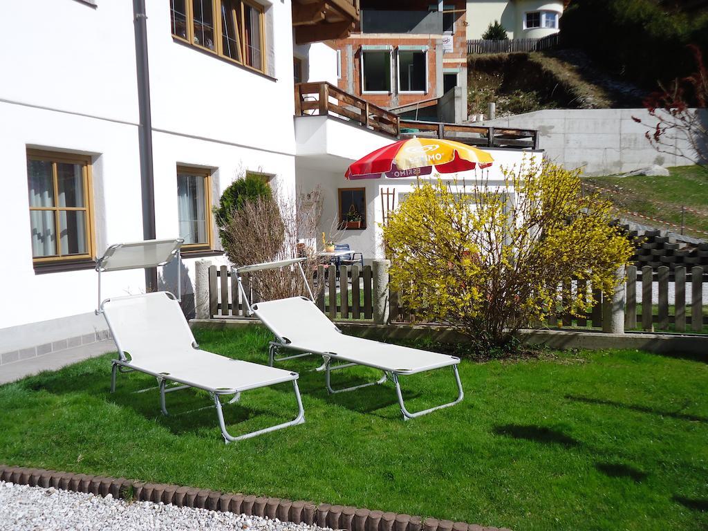 Ferienwohnung Kroessbacher Нойштифт-им-Штубайталь Экстерьер фото